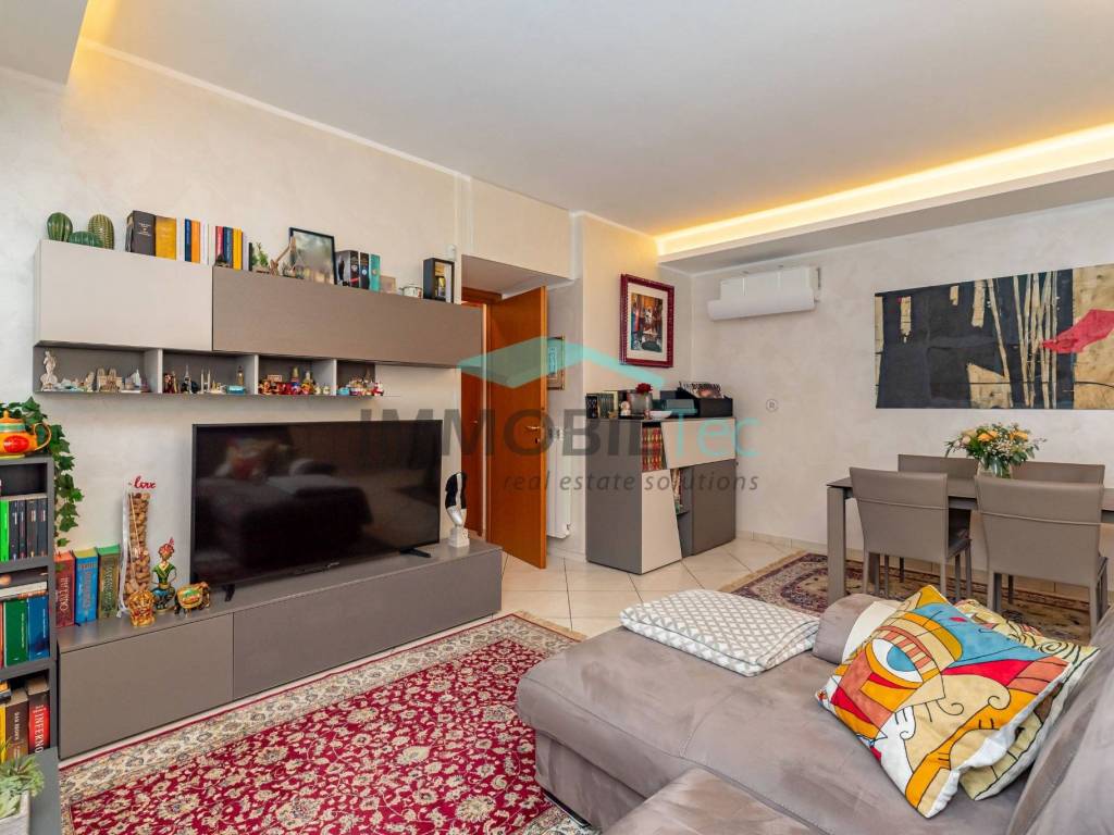 Appartamento a Saronno in Via Don Silvio Marzorati - Foto 4