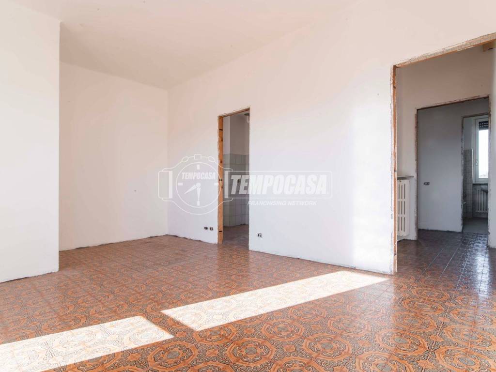 Appartamento a Mozzate in Via TRENTO - Foto 3