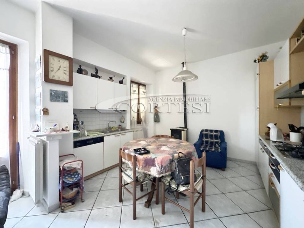 Appartamento a Città di castello in Viale Angelo Zampini, 16 - Foto 3