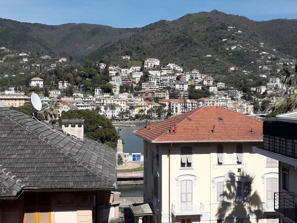 Appartamento a Rapallo in Corso Cristoforo Colombo S.N.C. - Foto 3