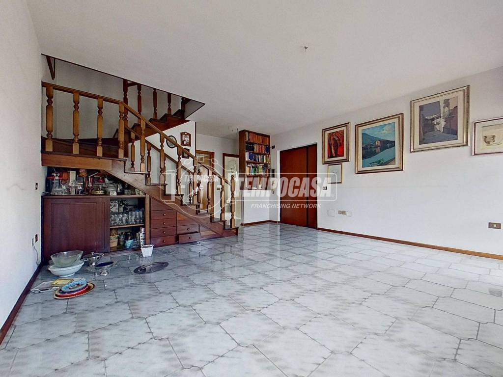 Appartamento a Assemini in Via Kolbe 12 - Foto 2