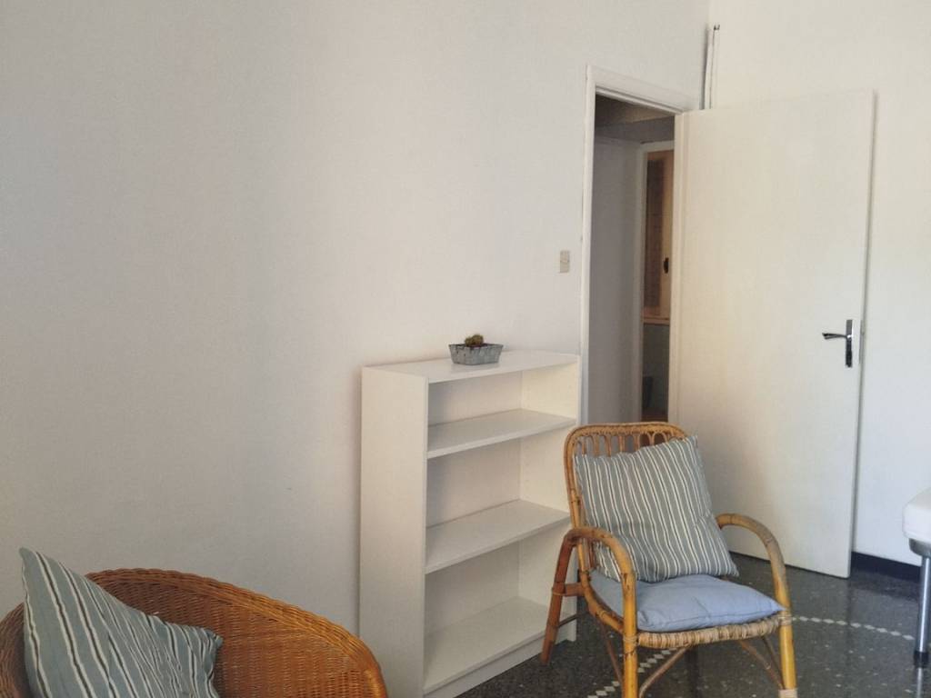 Appartamento a Genova in Via del Commercio, 76 - Foto 4