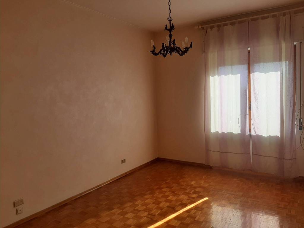 Appartamento a Imperia in Via Argine Destro - Foto 5