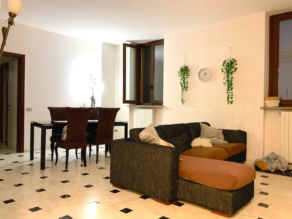 Appartamento a Cava manara in Via Gramsci 6 - Foto 2