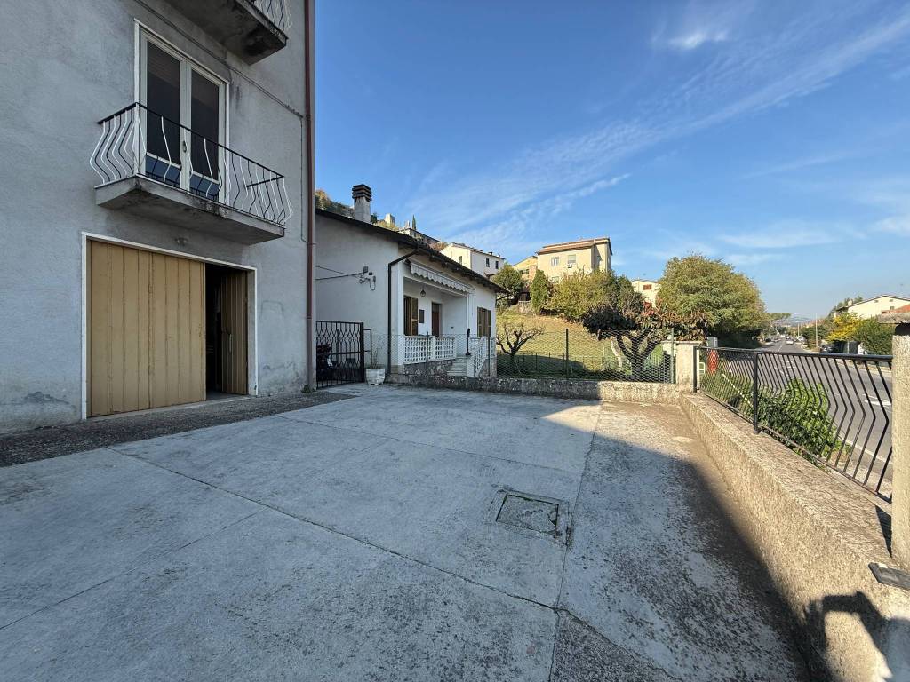 Appartamento a Narni in Strada dei Tre Ponti - Foto 3