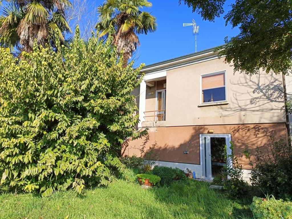 Villa a Bagnacavallo in Via Stradello, 34 - Foto 5