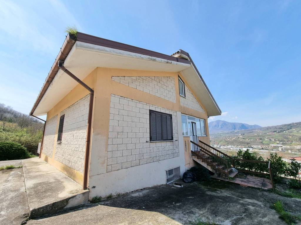 Villa a Manocalzati in Via San Prisco - Foto 5