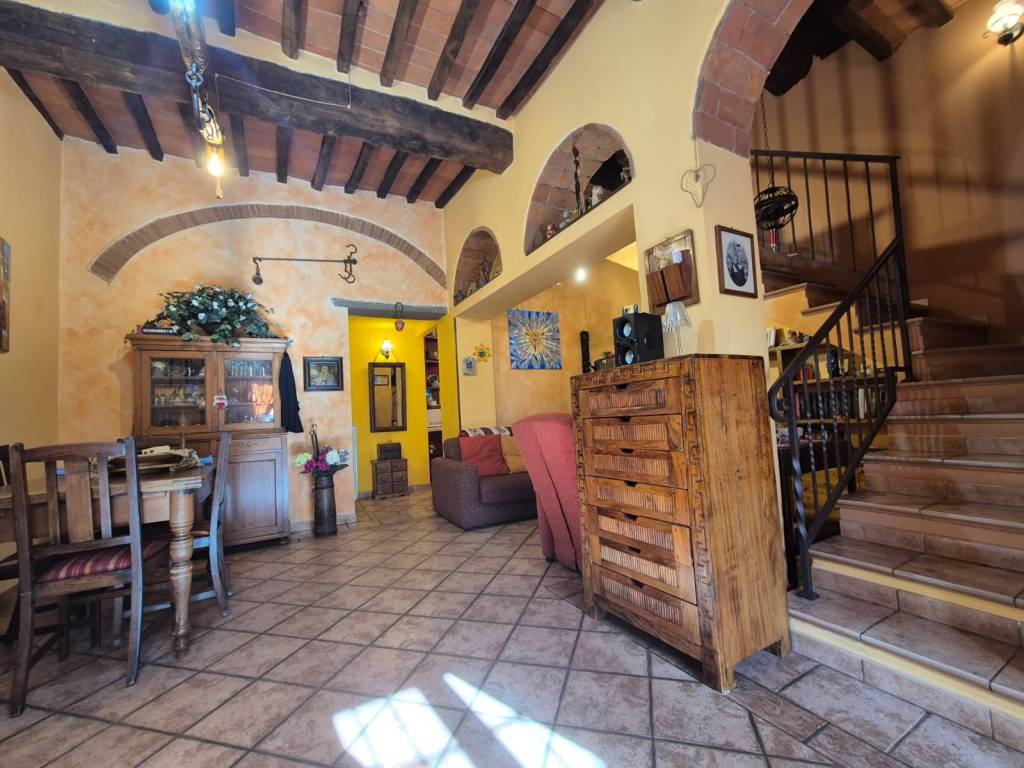 Casa indipendente a Pistoia in Via del Girone, 4 - Foto 4