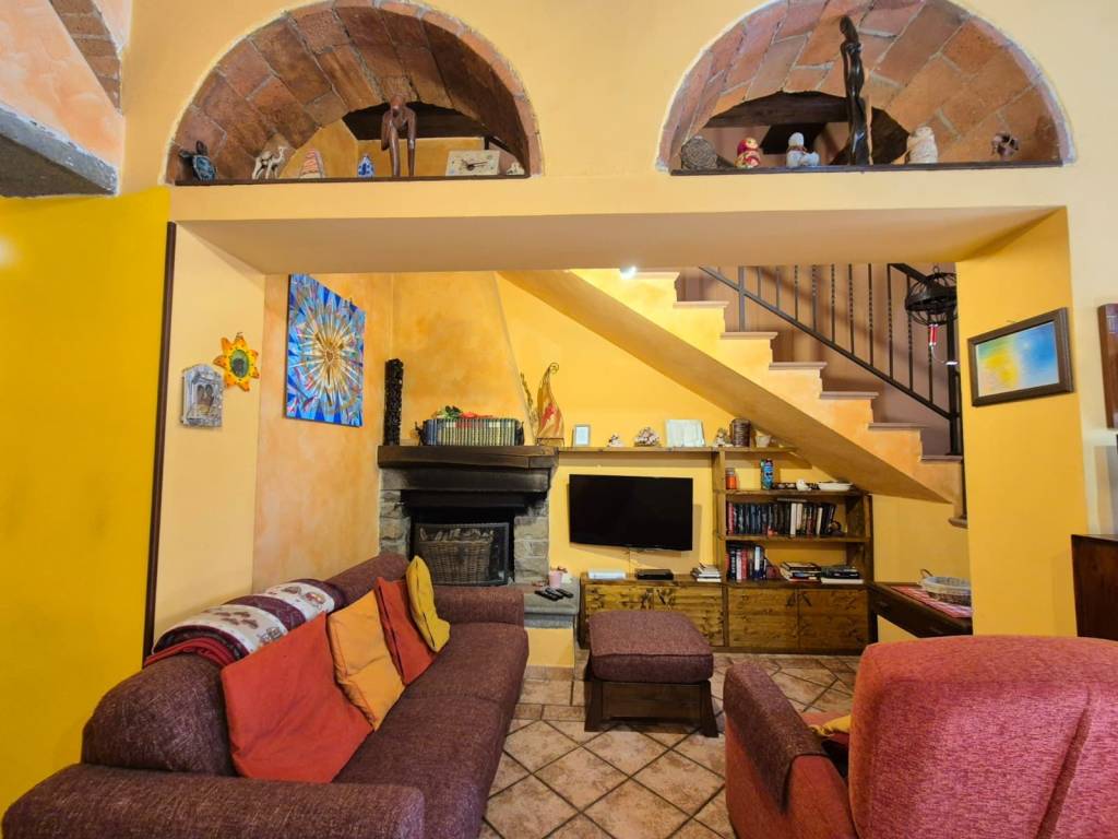 Casa indipendente a Pistoia in Via del Girone, 4 - Foto 5