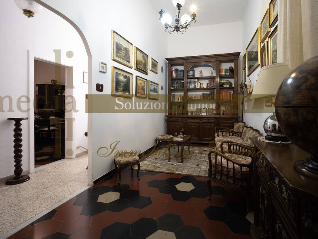 Appartamento a Livorno in Via della Rondinella, 7 - Foto 2