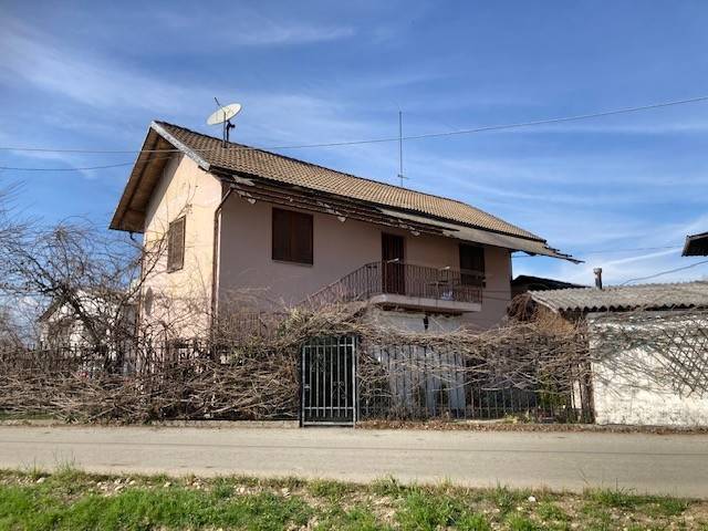 Rustico / casale a Cavour in Via Barrata, 21 - Foto 3