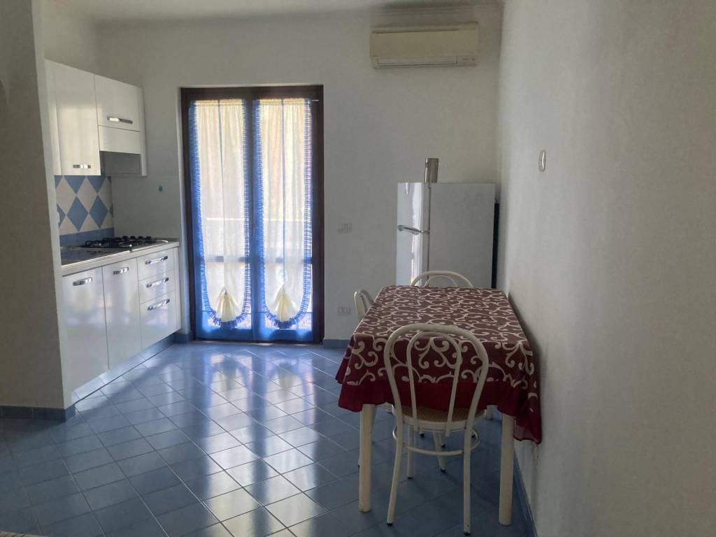 Appartamento a Sabaudia in Via Duca della Vittoria, 32 - Foto 2
