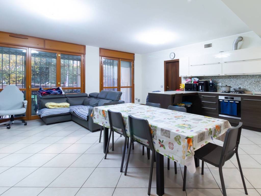 Appartamento a Vimodrone in Viale Martesana, 169 - Foto 5