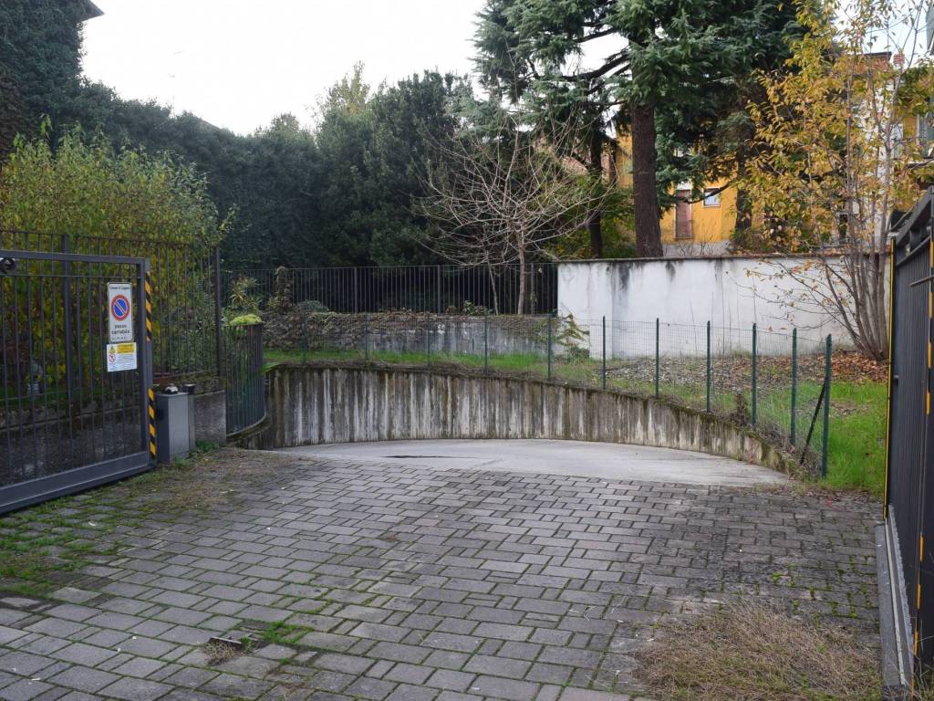 Box / garage a Cuggiono in Via San Gregorio - Foto 3