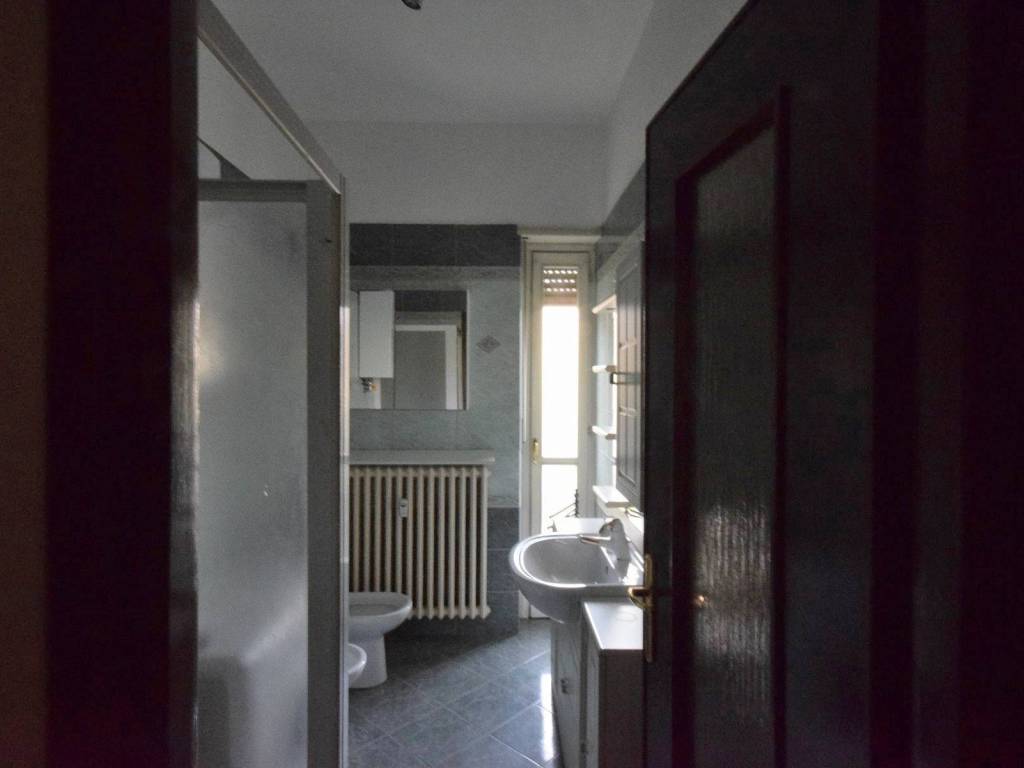 Appartamento a Torre pellice in Viale Gilly - Foto 4