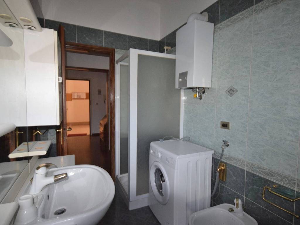 Appartamento a Torre pellice in Viale Gilly - Foto 5