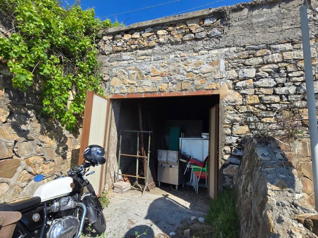 Rustico / casale a Cipressa in Via Aurelia - Foto 4