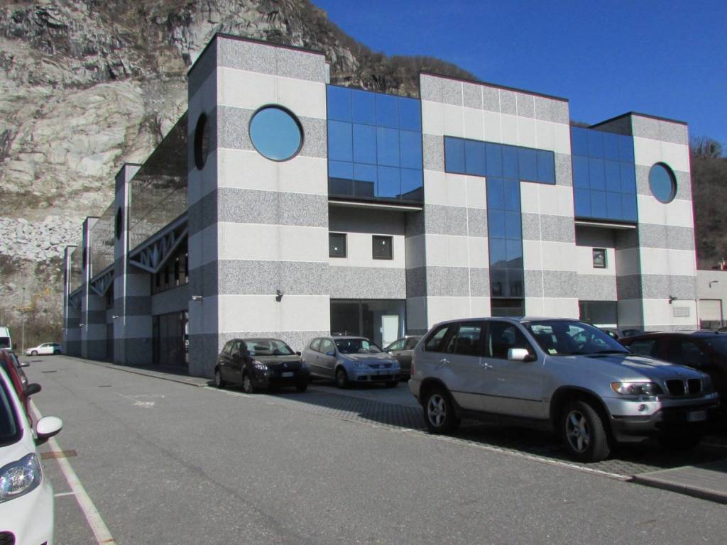 Immobile a Verbania in Via Quarantadue Martiri - Foto 4