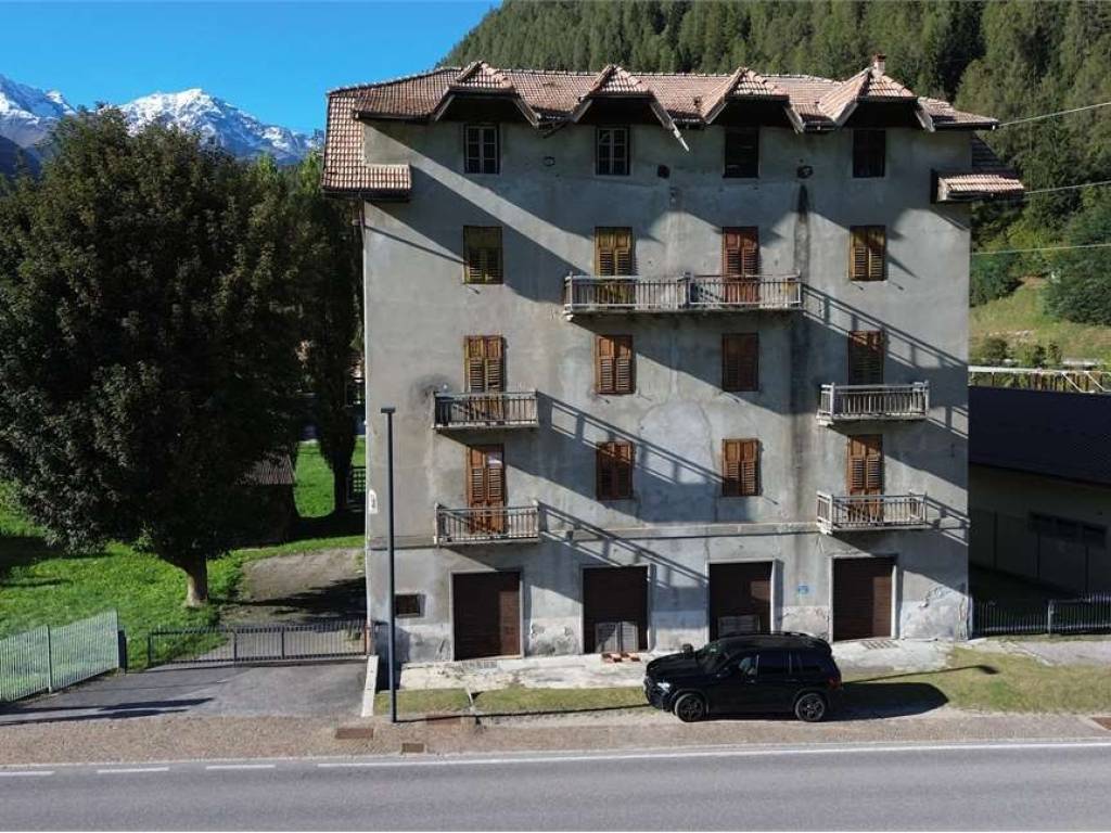 Palazzo / stabile a Ossana in via III Novembre - Foto 2