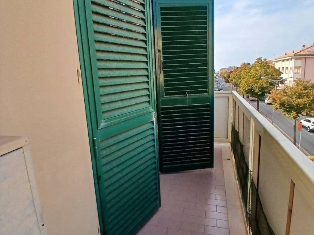 Palazzo / stabile a San vincenzo in Via Giacomo Matteotti, 148 - Foto 2