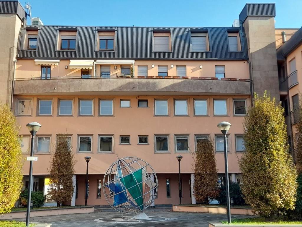 Appartamento a Erba in Corso 25 Aprile - Foto 3