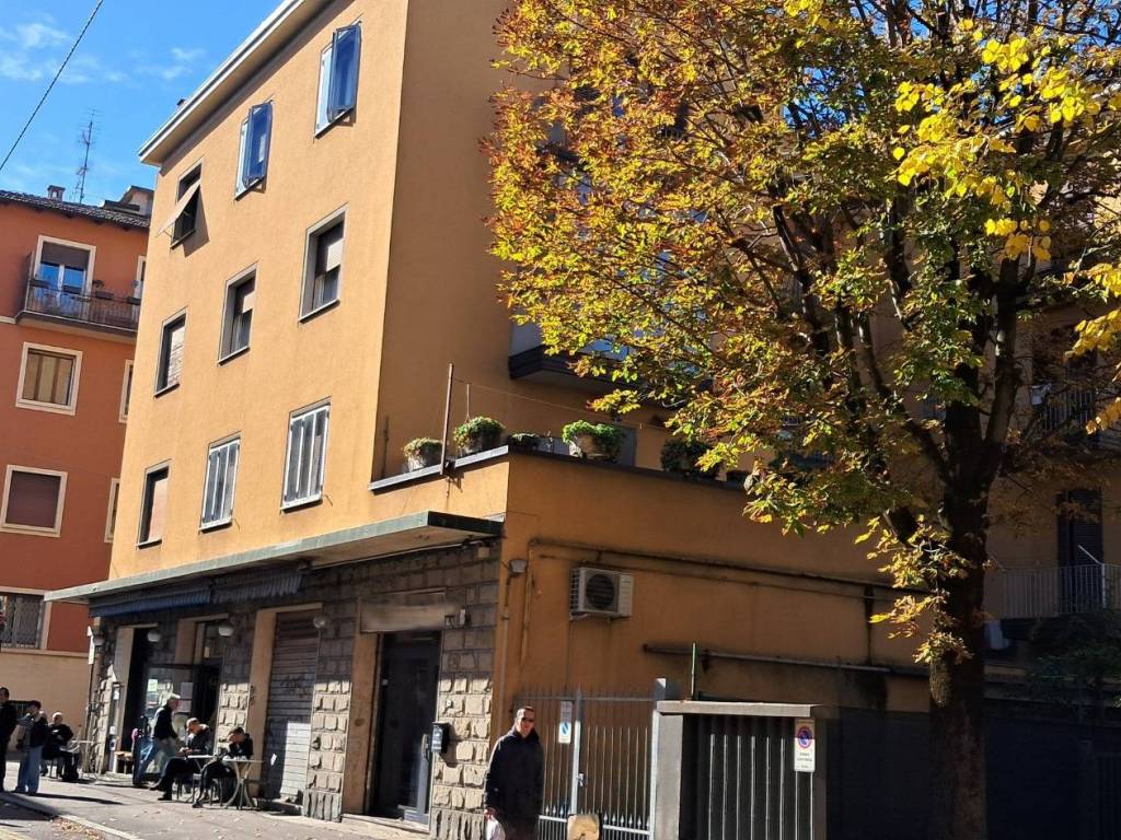 Appartamento a Bologna in Via Alfonso Lombardi, 24 - Foto 3