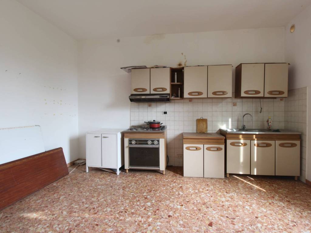 Appartamento a Cerreto guidi in Via Giuseppe Di Vittorio - Foto 5