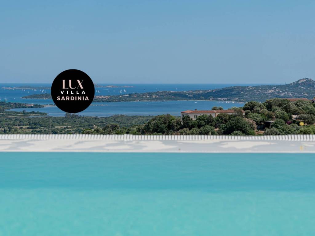 Villa a Olbia in Strada Statale Orientale Sarda - Foto 4
