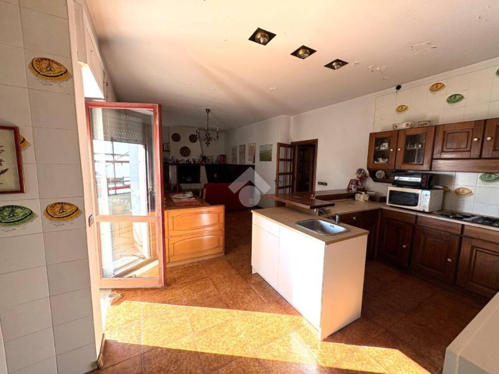 Appartamento a Lamezia terme in Via Piersanti Mattarella, 67 - Foto 2
