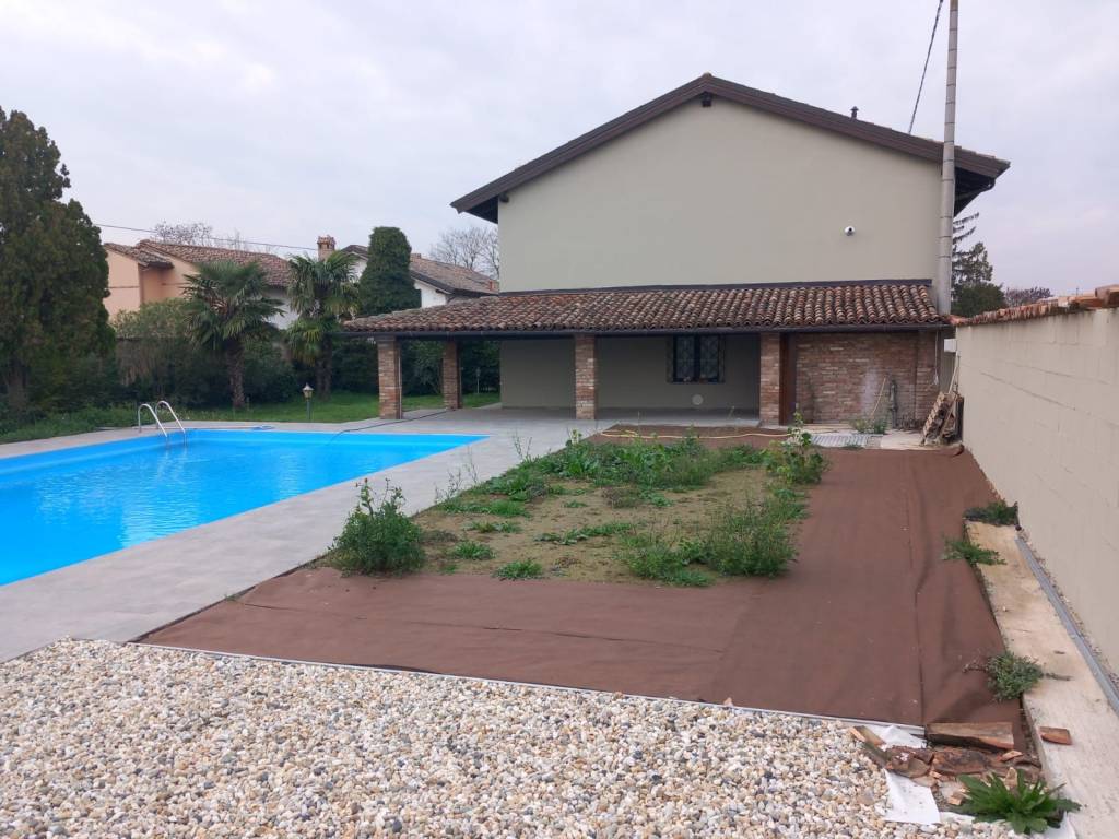 Villa a Alessandria in Strada Lonzi, 29 - Foto 2