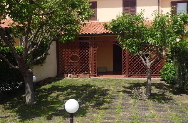 Villetta a schiera a Montalto di castro in Strada delle Murelle - Foto 2