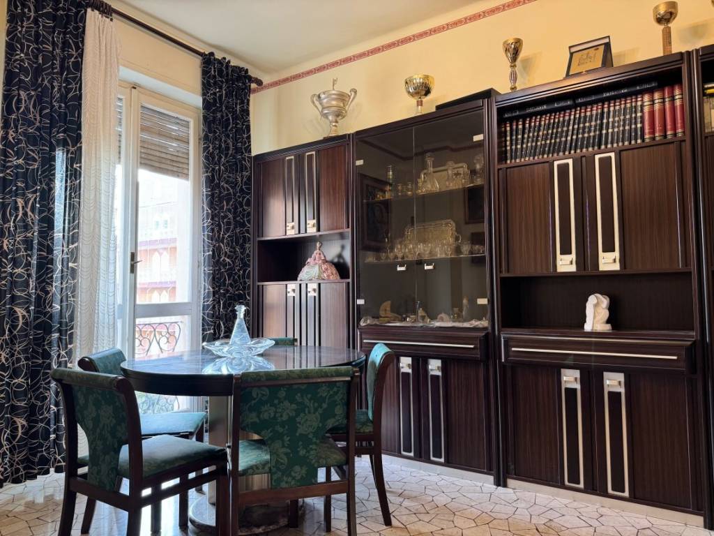 Appartamento a Albenga in Piazza Guglielmo Marconi - Foto 2