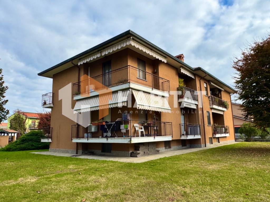 Appartamento a Ossona in Via 24 Maggio, 3 - Foto 2