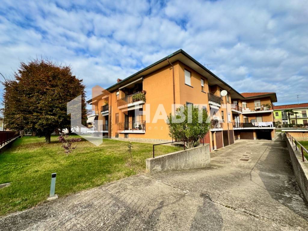 Appartamento a Ossona in Via 24 Maggio, 3 - Foto 4