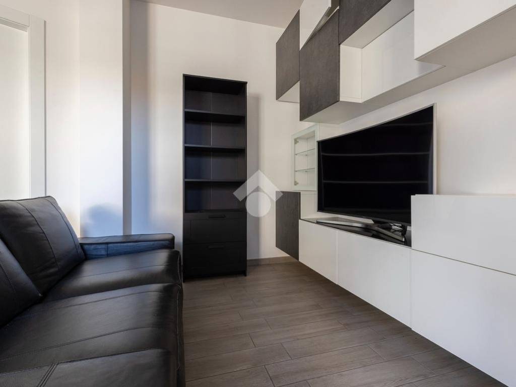 Appartamento a Castellanza in Via Monsignor Colombo - Foto 4