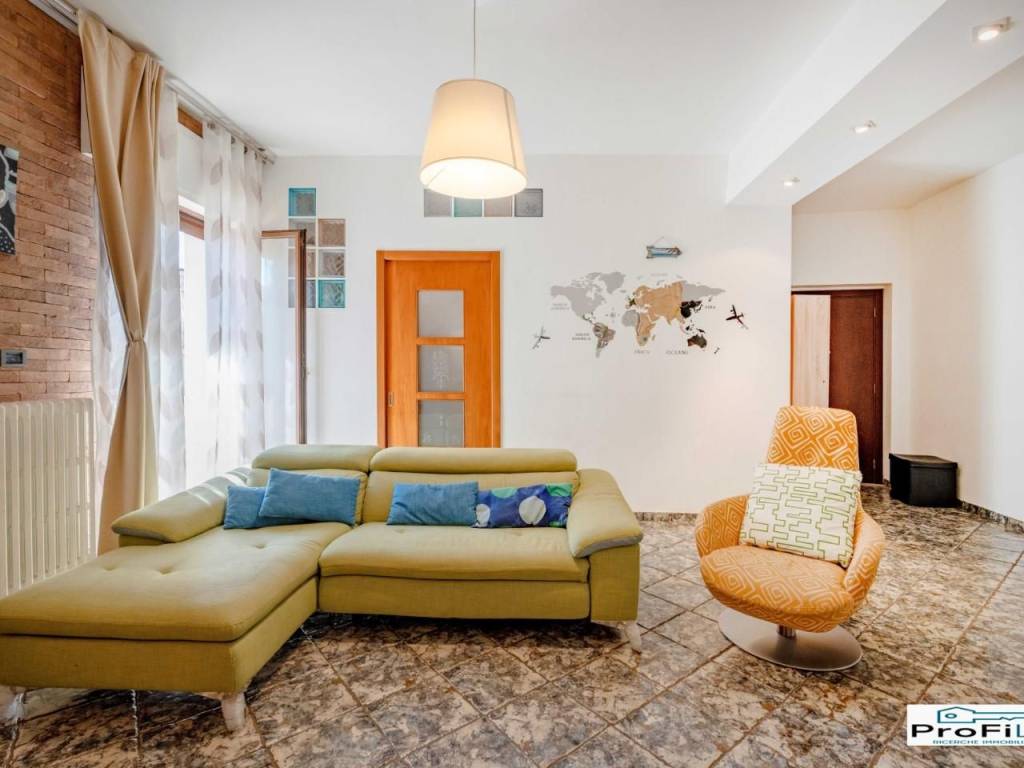 Appartamento a Santeramo in colle in Via Matera, 46 - Foto 4