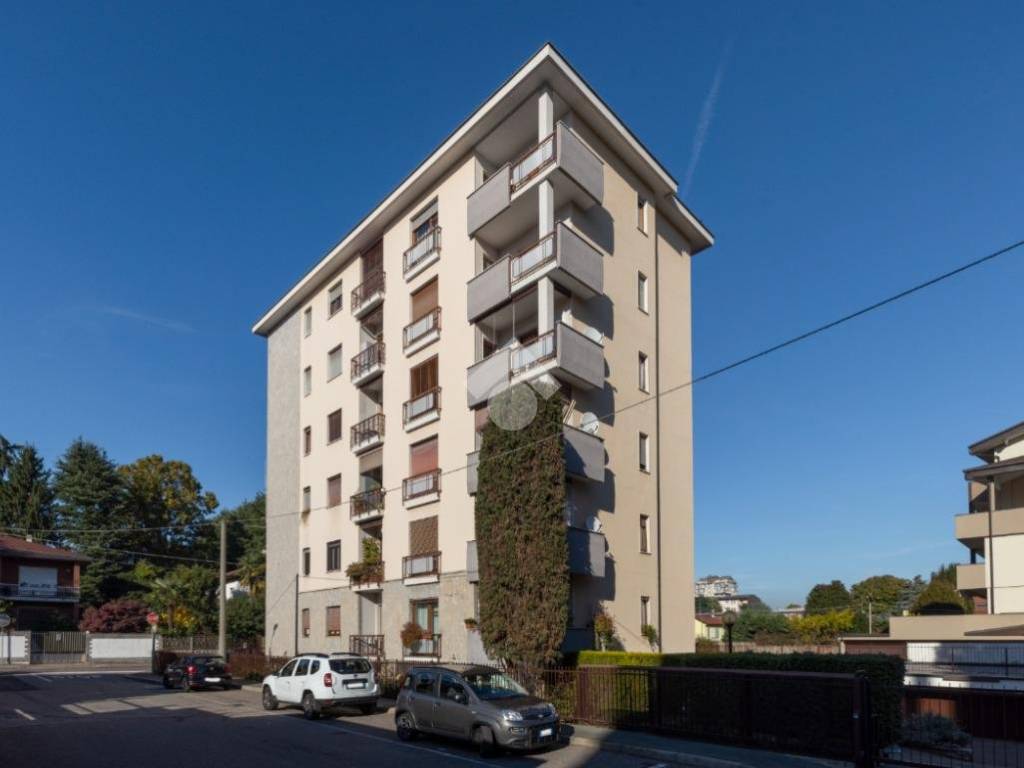 Appartamento a Castellanza in Via Borsano, 55 - Foto 2