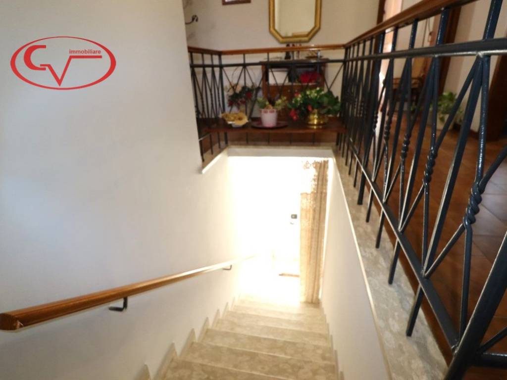 Appartamento a Montevarchi in Via Antonio Pacinotti - Foto 2