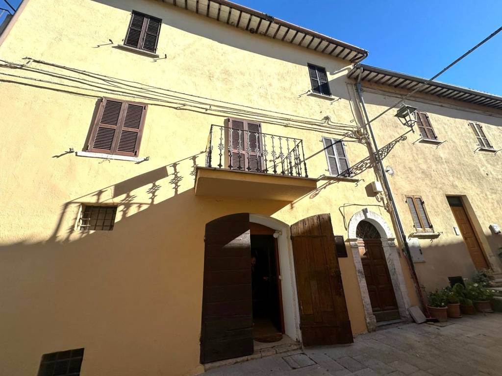 Appartamento a Ferentillo in Via Giuseppe Mazzini, 17 - Foto 2