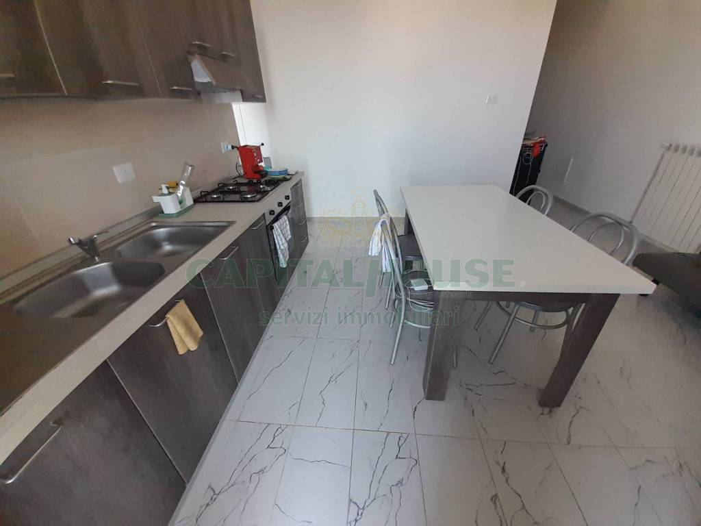 Appartamento a Caserta in Via Tifatina - Foto 4