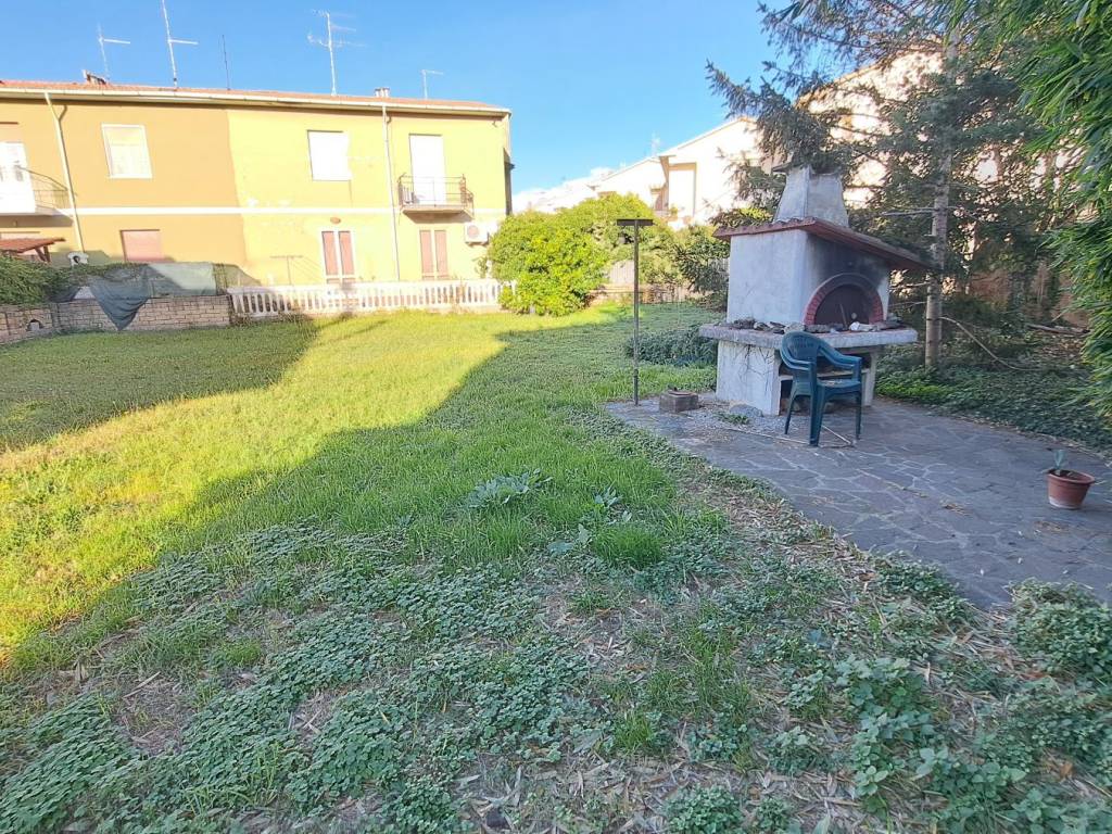 Villa a Rosignano marittimo in Via Luigi Galvani - Foto 3