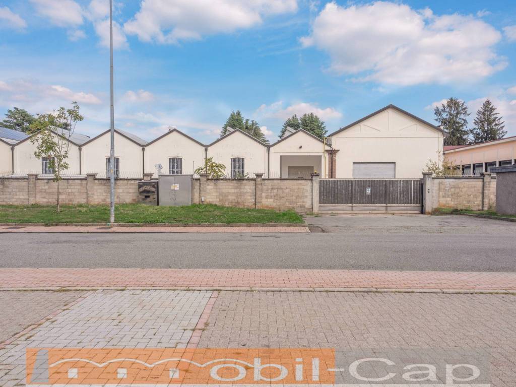 Immobile a Albizzate in Piazzale Sefro, 3 - Foto 2