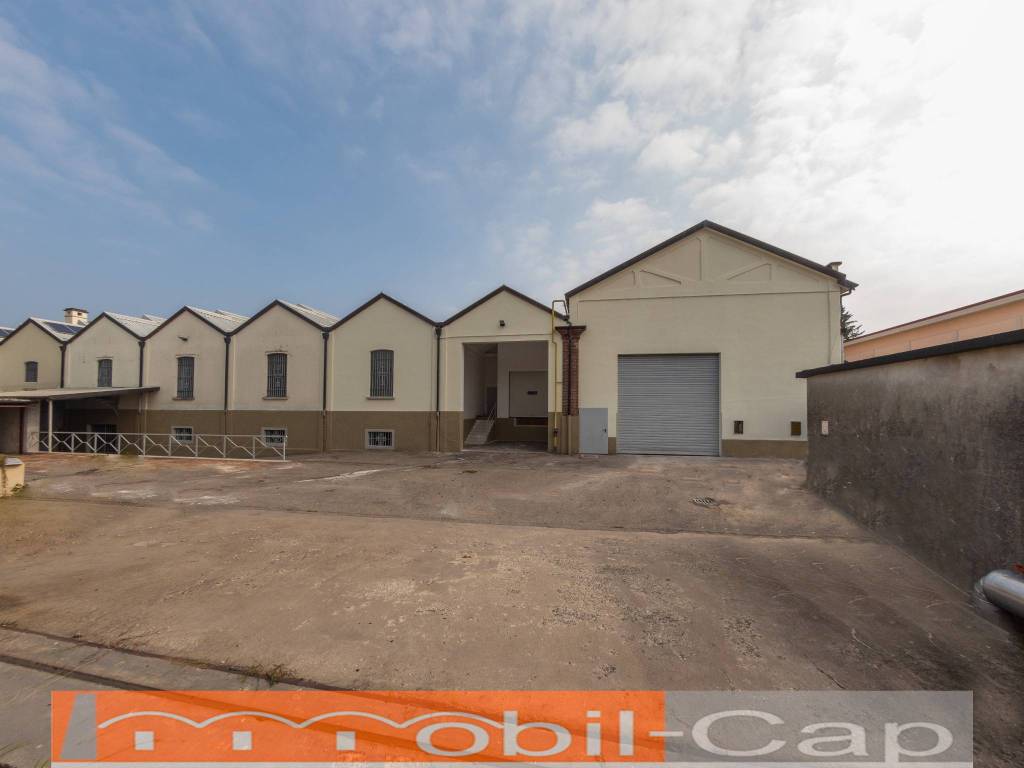 Immobile a Albizzate in Piazzale Sefro, 3 - Foto 3