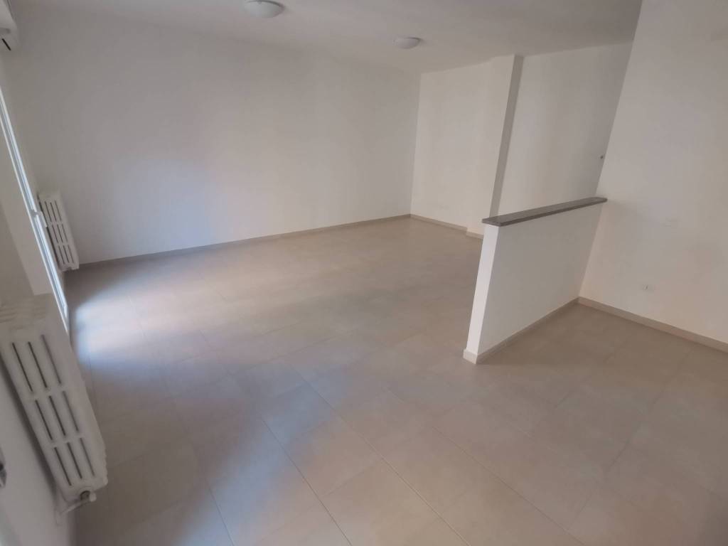 Appartamento a Pesaro in Via Francesco Saverio Nitti - Foto 3