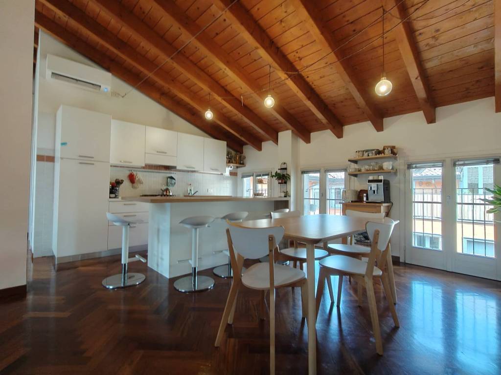 Appartamento a Gallarate in Largo Camussi, 8 - Foto 2