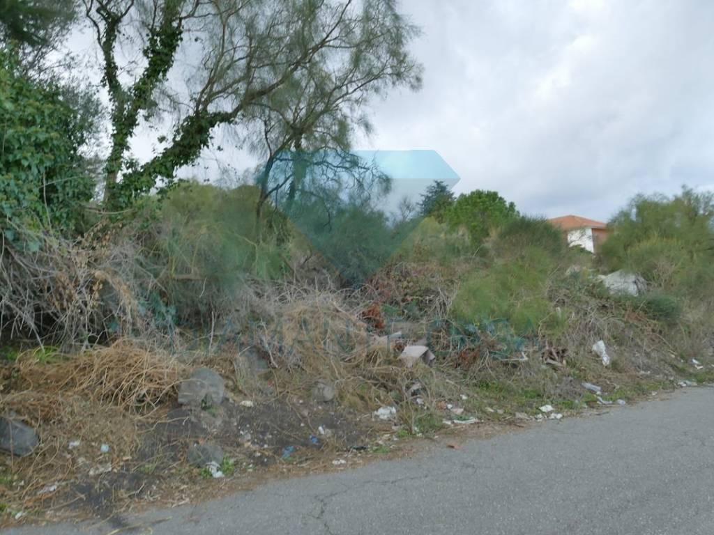 Terreno a Pedara in Via Messina - Foto 3