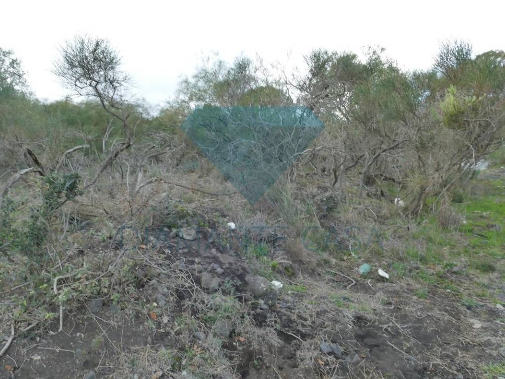 Terreno a Pedara in Via Messina - Foto 5