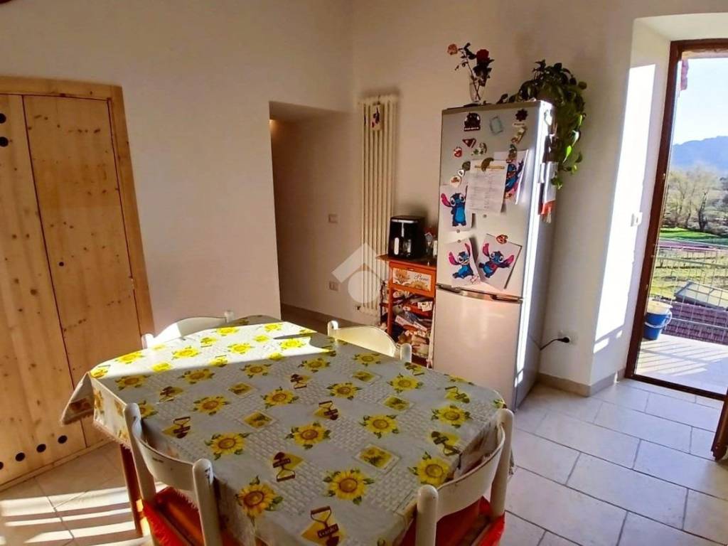 Appartamento a Gubbio in Frazione Casamorcia - Foto 3