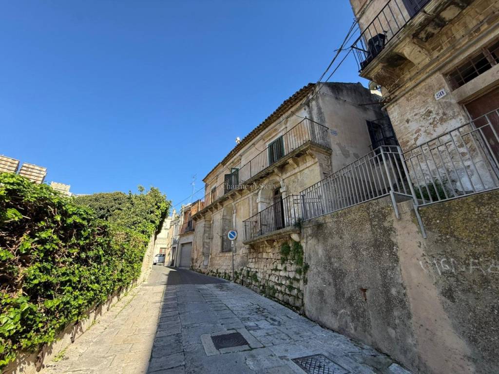 Casa indipendente a Modica in Vico Mandolfo - Foto 2