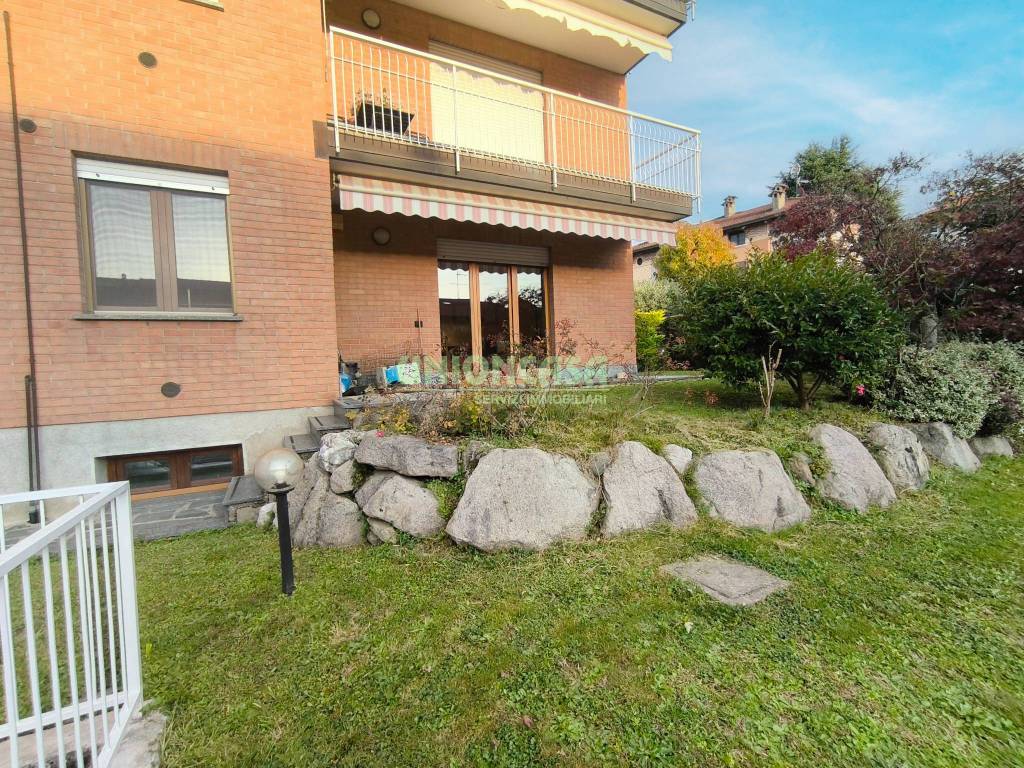 Appartamento a Tradate in Via G. Galli, 10 - Foto 2